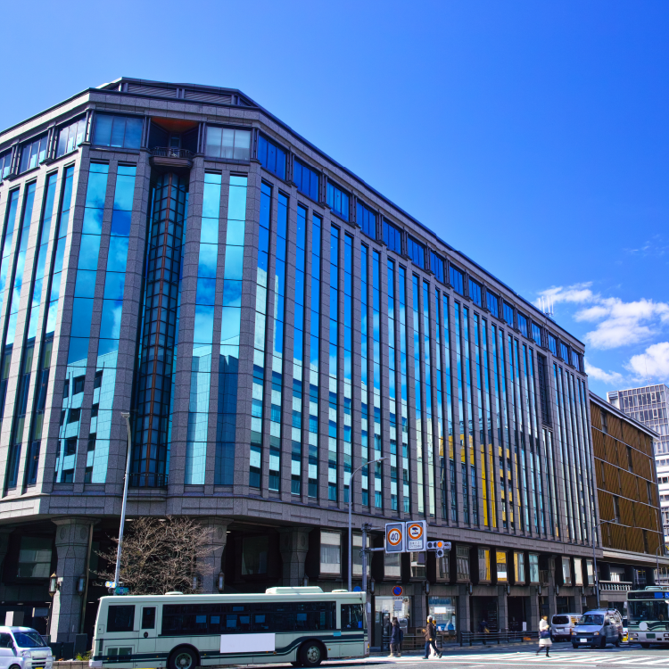 特徴2:主要な求人エリアと通勤事情|京都勤務のWEBディレクター求人おすすめ5選【キャリアパス・会社選びのポイント解説】